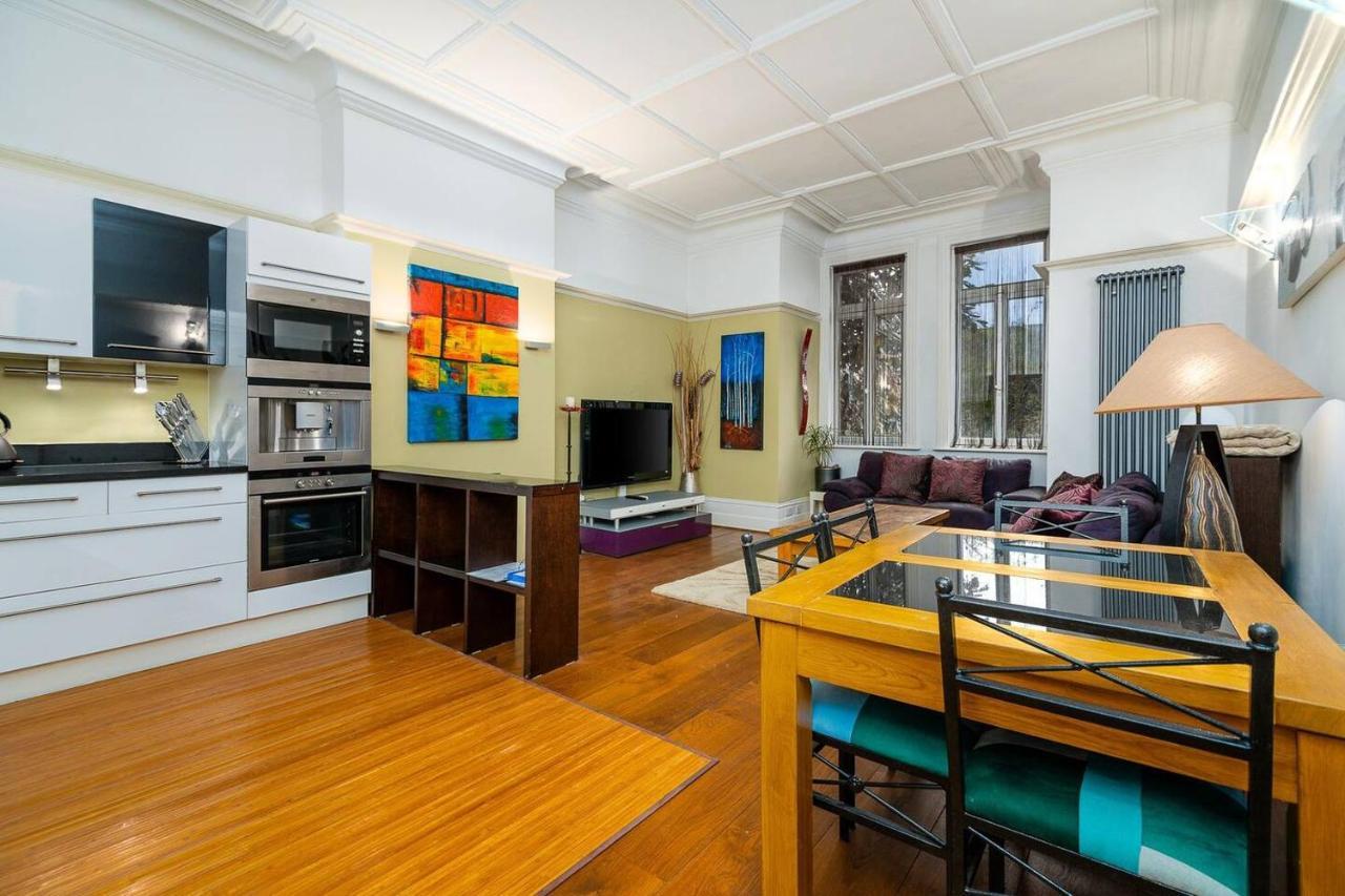 Luxury Large 1 Bed Apartment With Garden In Hampstead Min 3 Nights 런던 외부 사진