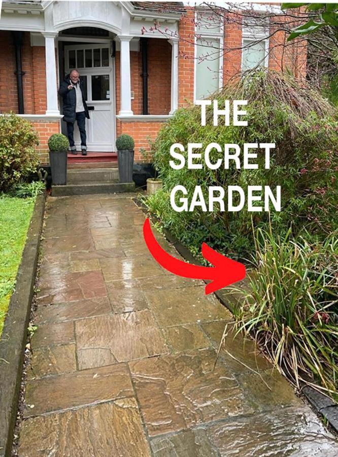 Luxury Large 1 Bed Apartment With Garden In Hampstead Min 3 Nights 런던 외부 사진
